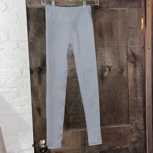 NWT Silver/Grey leggings